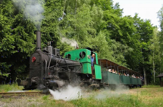 Historická železnice z Průmyslového muzea Mladějov